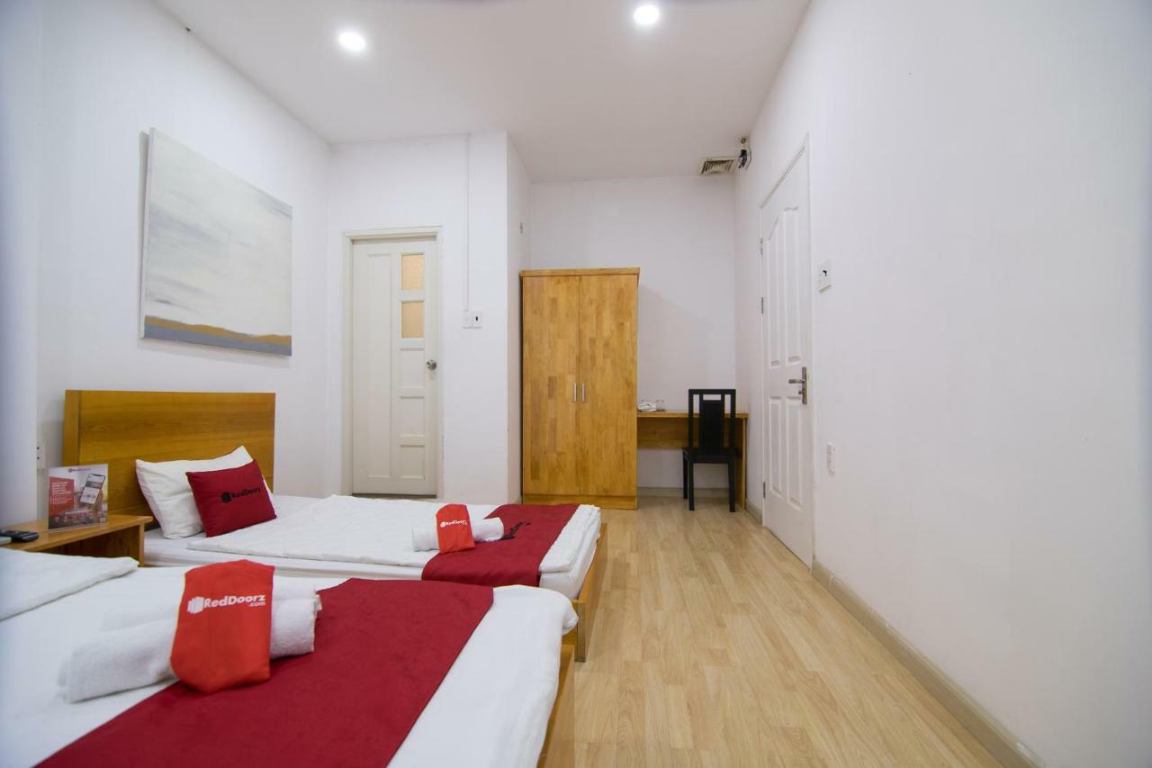 Reddoorz Near Nguyen Hue Walking Street 2 - Dorms Available Ho Şi Min Exterior foto
