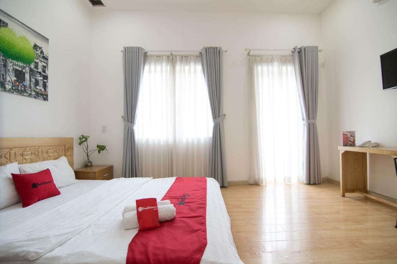 Reddoorz Near Nguyen Hue Walking Street 2 - Dorms Available Ho Şi Min Exterior foto