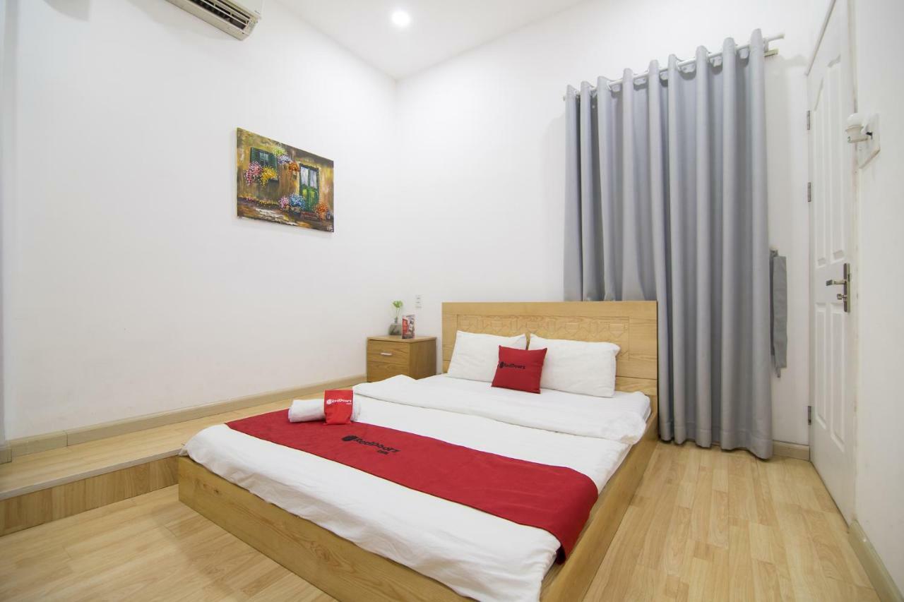 Reddoorz Near Nguyen Hue Walking Street 2 - Dorms Available Ho Şi Min Exterior foto